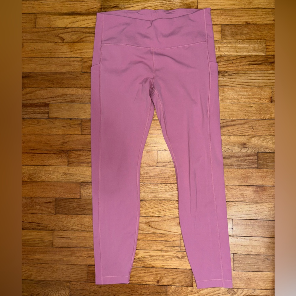 🩷Athleta Ultimate Stash Pocket Tights Pink Leggings